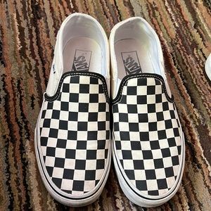 Vans black and white checkered size 8 women